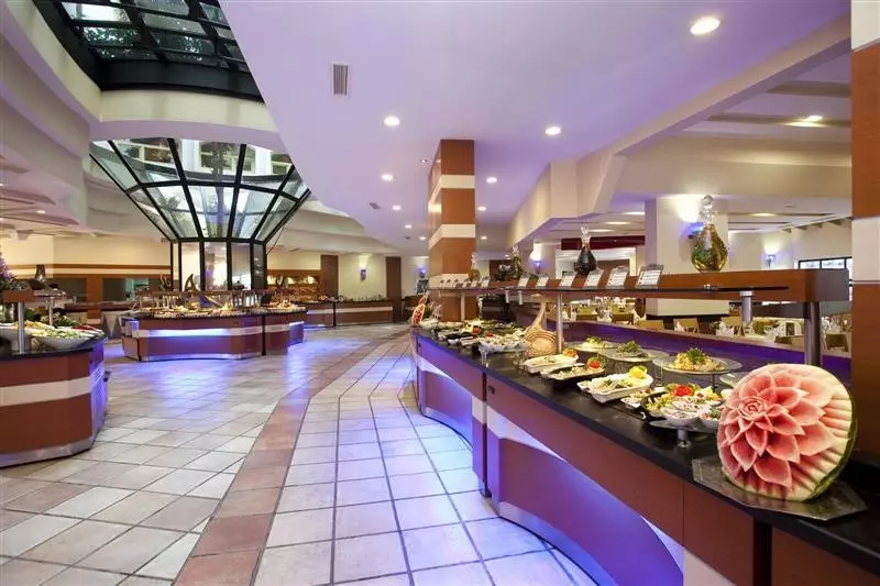 لیماک آرکادیا اسپورت ریزورت آنتالیا